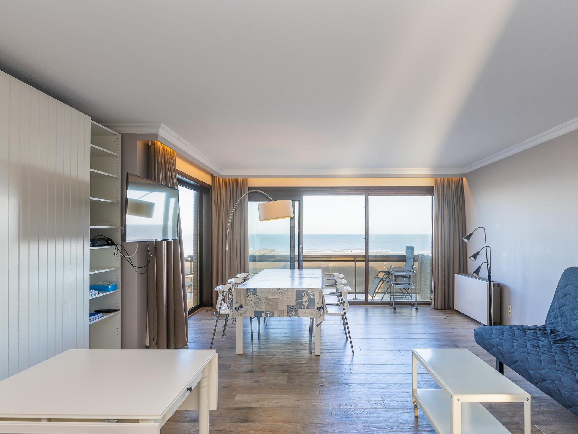 Hoekappartement met frontaal zeezicht