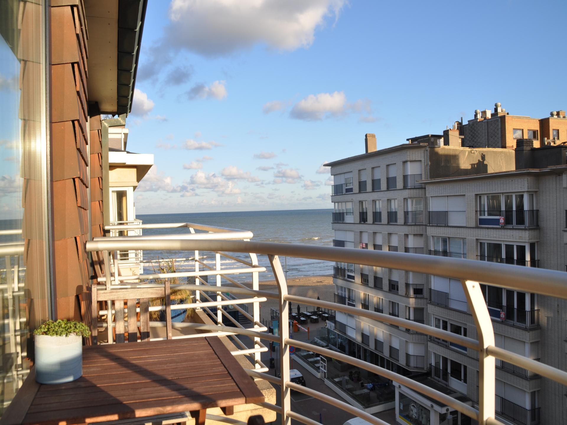Mooi uitgeruste studio direct aan het strand